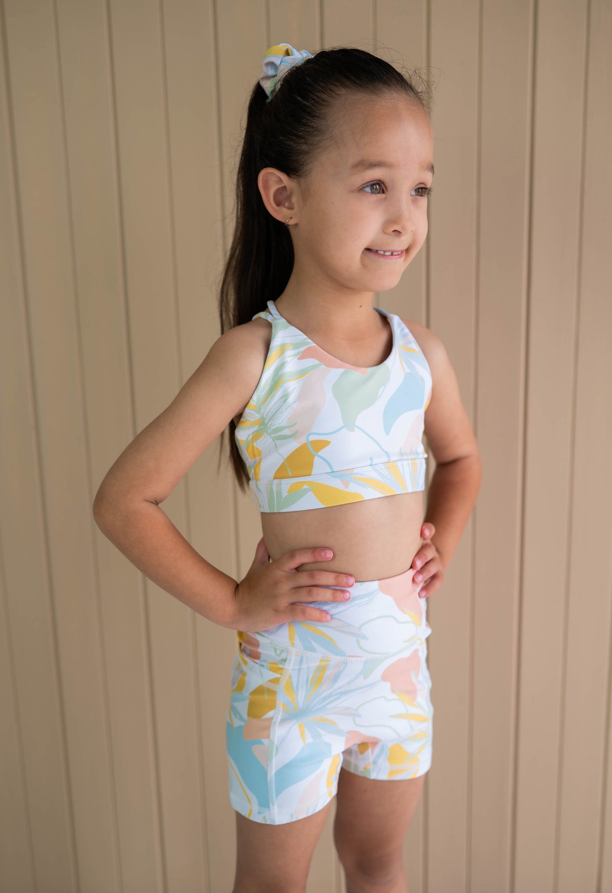 Active Bike Shorts - Pockets (Youth) - Tropico