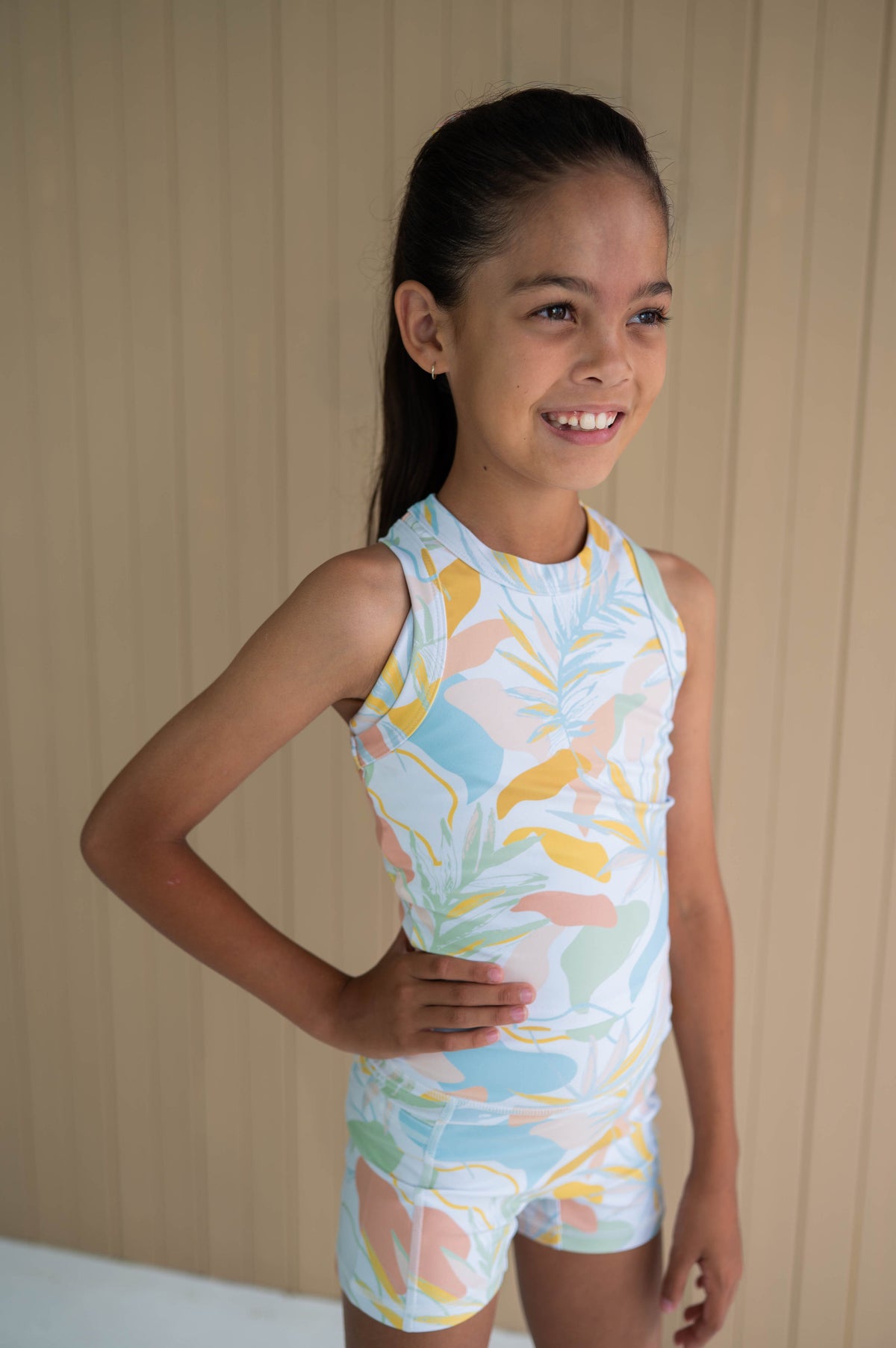 Active Tank (Youth) - Tropico