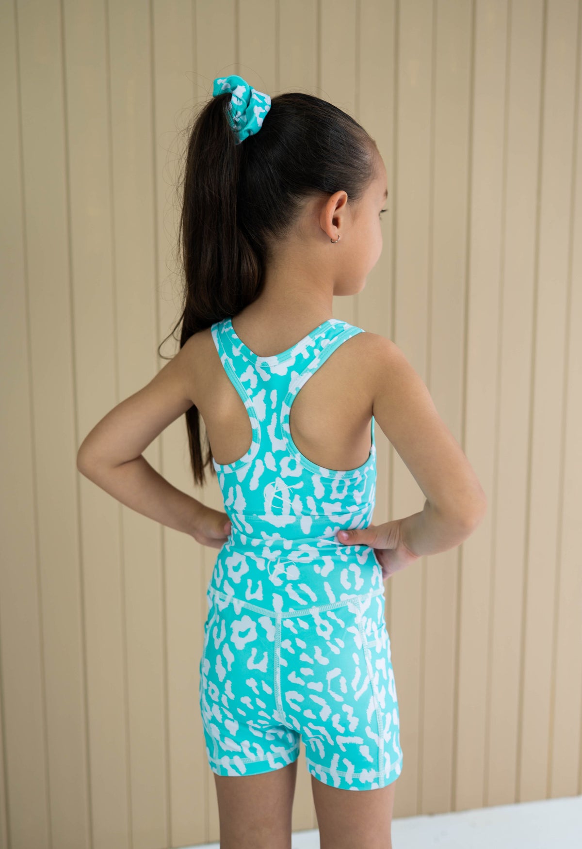 Base Crop (Youth) - Mint Green Leopard