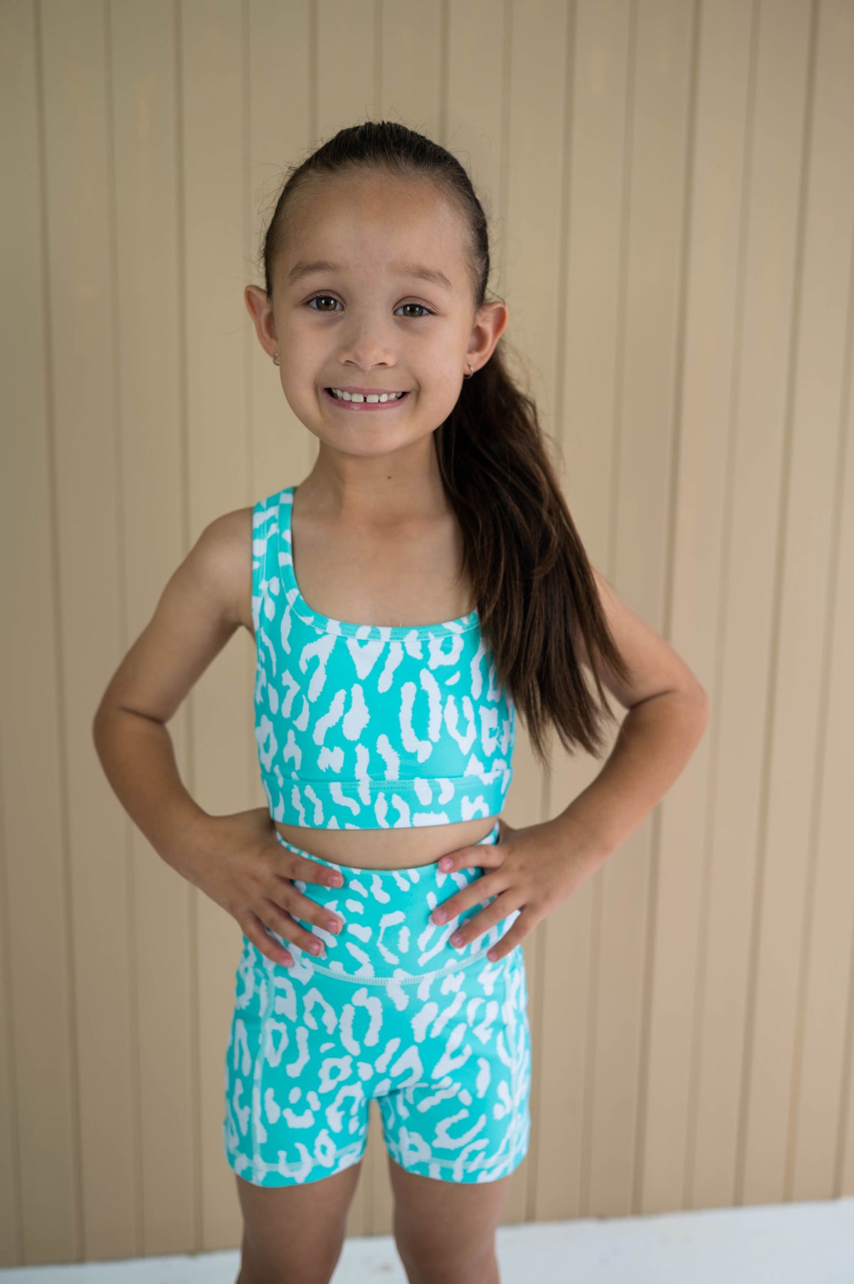 Base Crop (Youth) - Mint Green Leopard